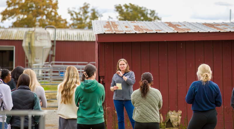 Kristen Govoni providing a lecture to students